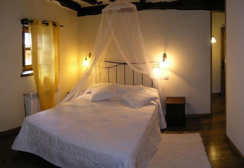 La Casa De Las Arcas Vada Экстерьер фото